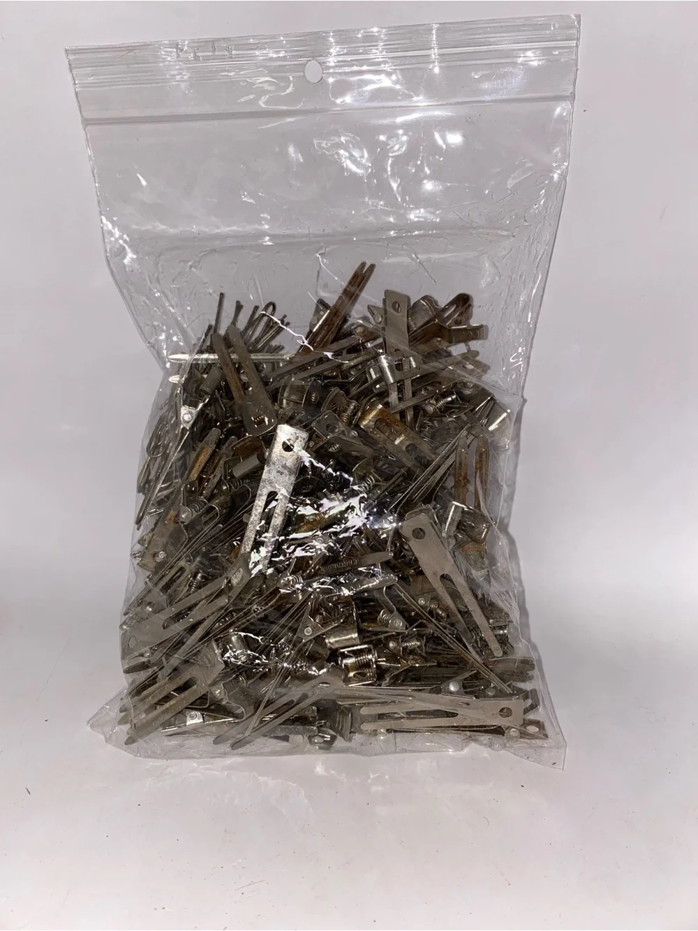 Lot of 180+ Vintage Metal Hair Clips